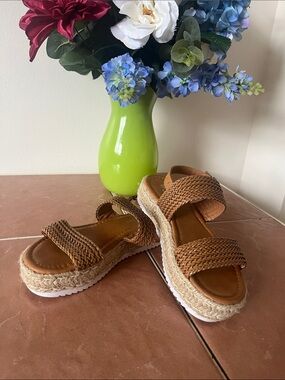 Forever 21 Braided Double-Strap Platform Sandals - Brown